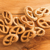 alsa-nature Johannisbrot-Brezel
