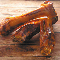alsa-nature Kalbs-Knochen Kauartikel, 2 Stück, Länge: ca. 25 cm, Hundefutter